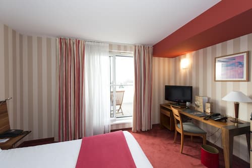 Le Jean-Sebastien Bach, Room