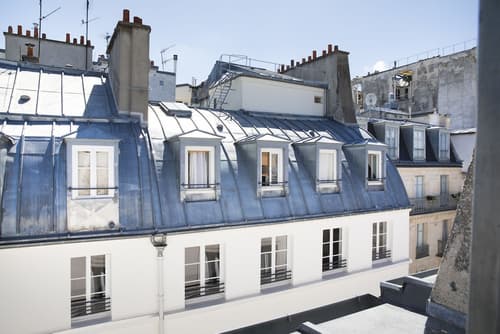 Hôtel d'Espagne, Exterior detail