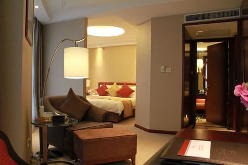 Central Hotel Shanghai, Room