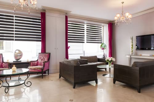 Hotel Corona Rodier Paris, Lobby sitting area