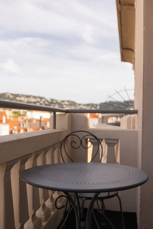 Hotel Renoir