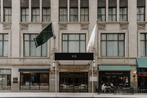 Club Quarters Hotel, Central Loop, Chicago, Nightclub