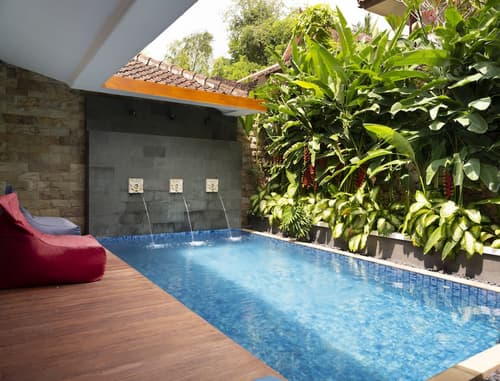 Holiday Resort Lombok, Private pool