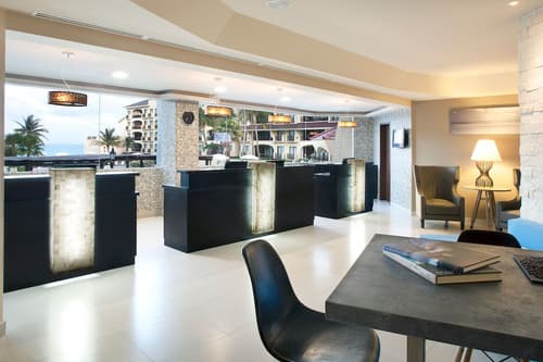 Emporio Cancun Optional All Inclusive