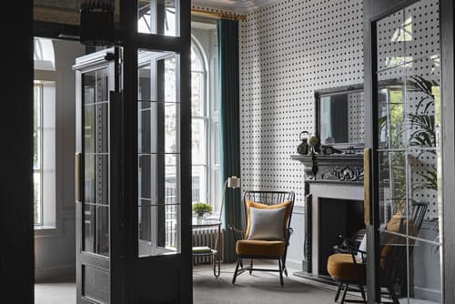 Kimpton Charlotte Square by IHG, Lobby sitting area