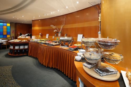 Hotel HCC MontBlanc, Dining