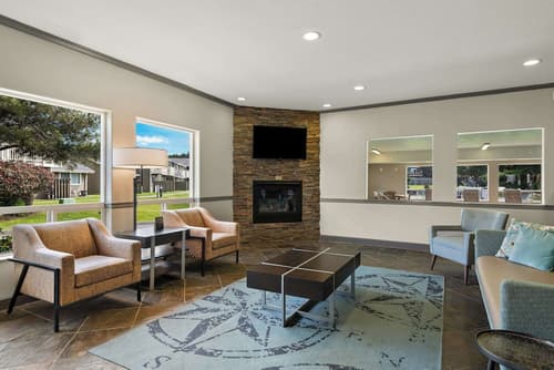 Best Western Inn At Face Rock, Lobby