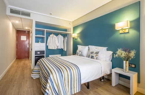 Hotel Num