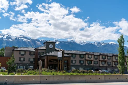 Prestige Golden Hotel, Primary image