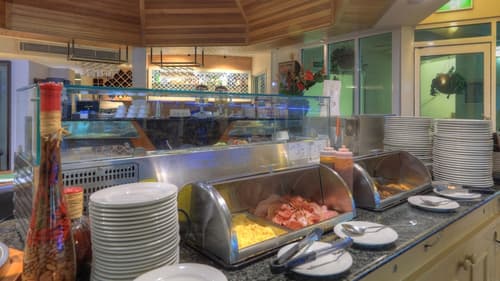 Cairns Sheridan Hotel, Restaurant