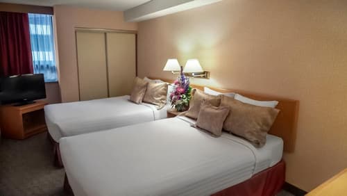 Cartier Place Suite Hotel
