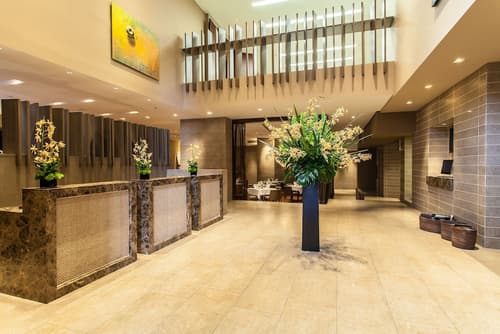 Hotel Rosales Plaza, Reception