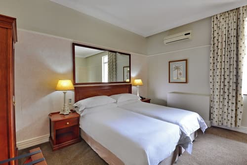 The Balmoral Hotel, Room