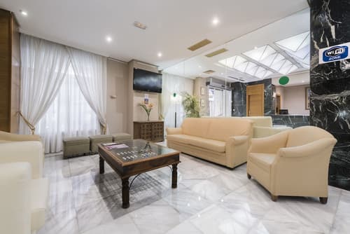 Hotel Porcel Navas, Lobby sitting area