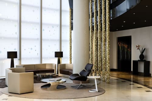 Pullman Paris La Défense, Lobby sitting area