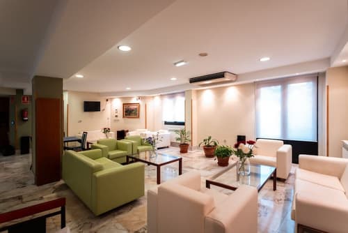 Hotel Astures, Living area