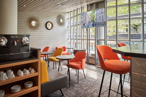 CAMPANILE PARIS 12 - Bercy Village, Lobby