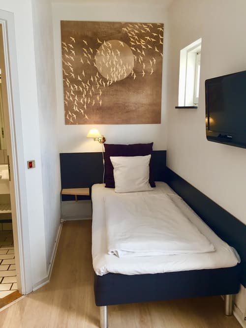 City Hotel Nattergalen, Room