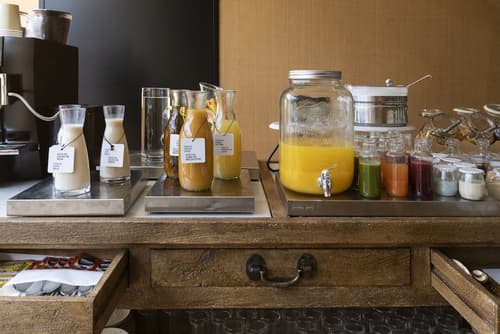 Petit Palace Preciados, Breakfast area