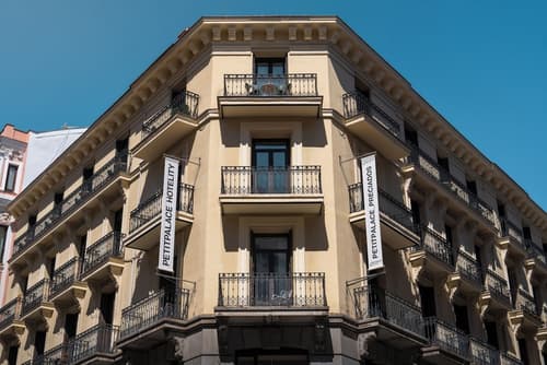 Petit Palace Preciados