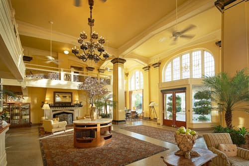Ashland Springs Hotel, Lobby