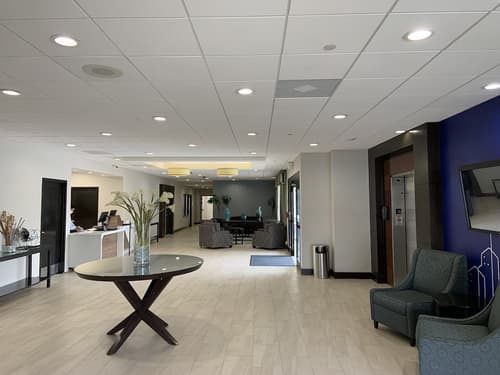 Holiday Inn Express Hotel & Suites Hermosa Beach by IHG, Lobby