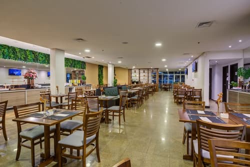Wyndham São Paulo Paulista, Restaurant