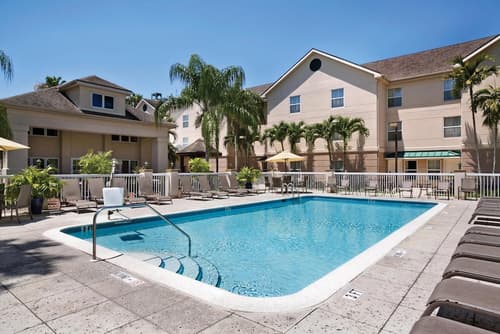 Homewood Suites by Hilton - Fort Myers, Pool