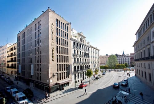 Hotel Ópera, Primary image