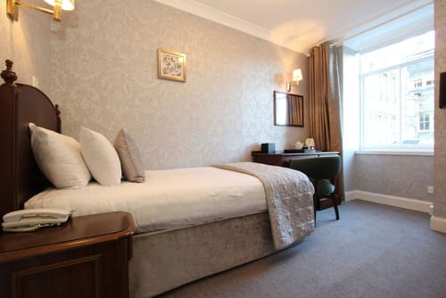Atholl Palace Hotel, Room