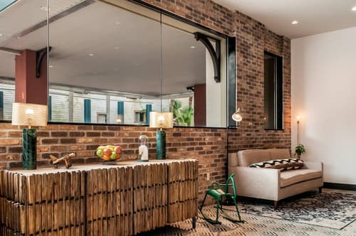 St Charles Coach House, an Ascend Collection Hotel