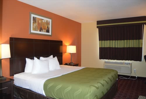 Quality Inn O'Fallon IL - St. Louis, Room