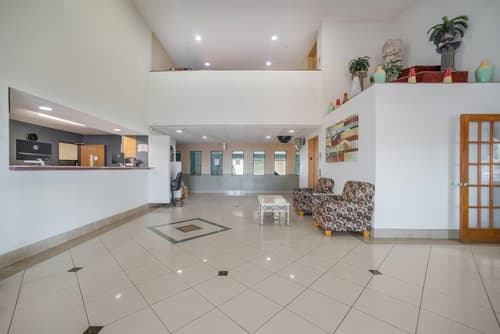 Quality Inn O'Fallon IL - St. Louis, Lobby