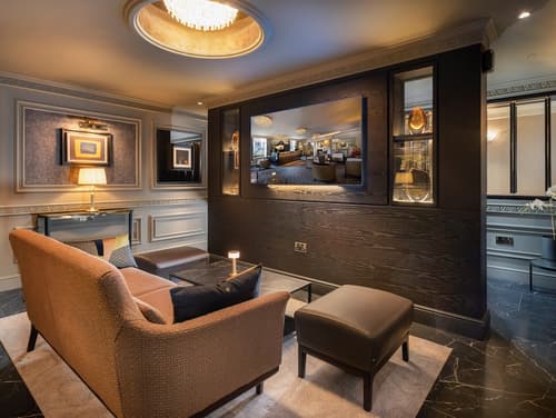 Cassidys Hotel, Reception