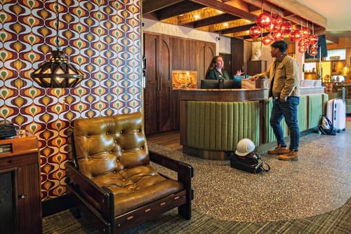 Hotel Zed Victoria, Reception