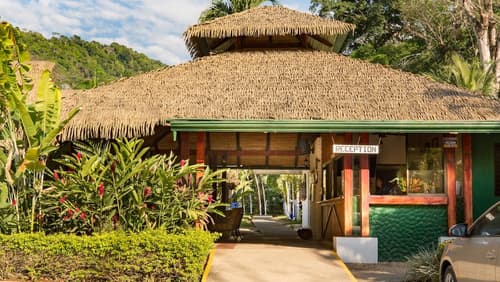 Villas Rio Mar, Reception