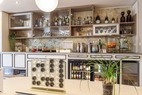 Best Western Les Bains Hôtel & SPA Perros-Guirec, Reception