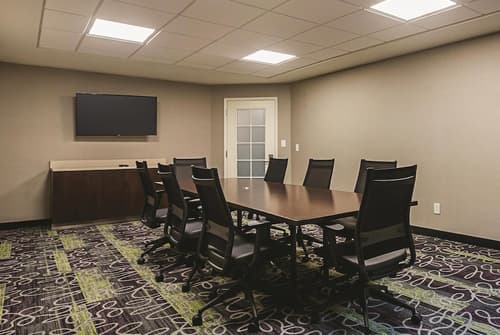 La Quinta Inn & Suites by Wyndham Atlanta Alpharetta