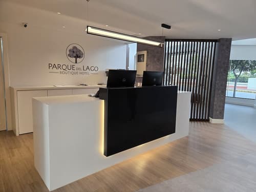 Parque del Lago Boutique Hotel