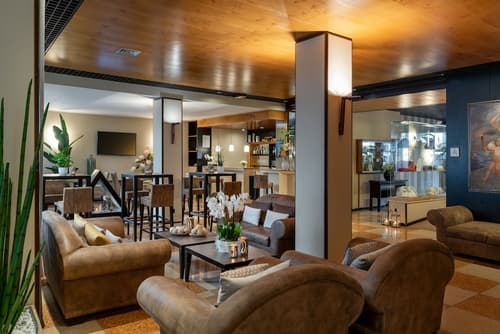 Hotel Leopardi, Lobby sitting area