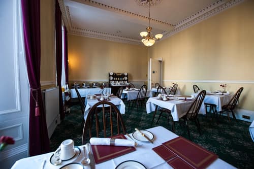 The Ben Doran Guest House, Restaurant