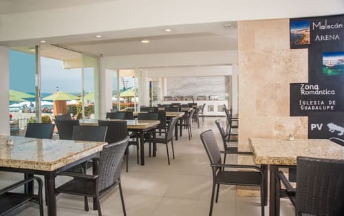 Delfin Beachfront Resort – Downtown Puerto Vallarta Optional All-Inclusive