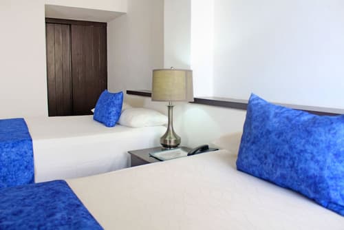 Delfin Beachfront Resort – Downtown Puerto Vallarta Optional All-Inclusive