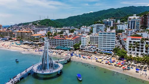 Delfin Beachfront Resort – Downtown Puerto Vallarta Optional All-Inclusive