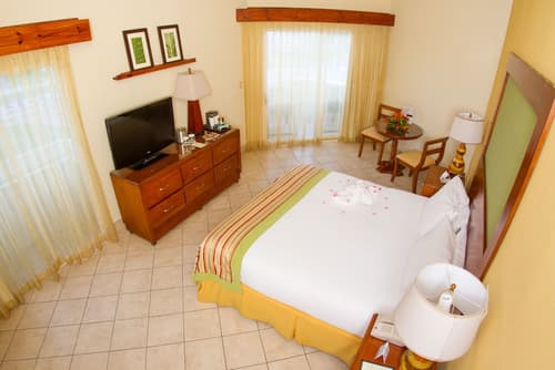 Fiesta Resort Central Pacific - All Inclusive