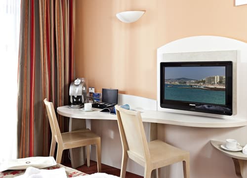 Best Western Astoria, Room