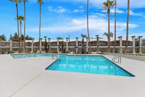 Hourglass Hotel, Trademark Collection by Wyndham