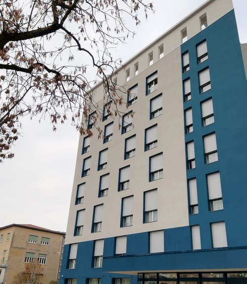 Novo Hotel Rossi, Front of property