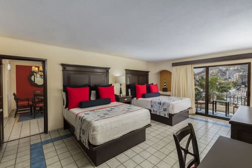 Marina Fiesta Resort & Spa, Room