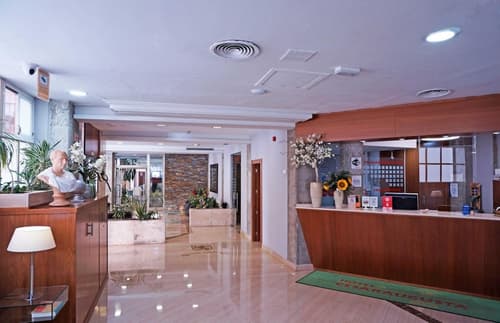 Hotel Cesaraugusta, Lobby